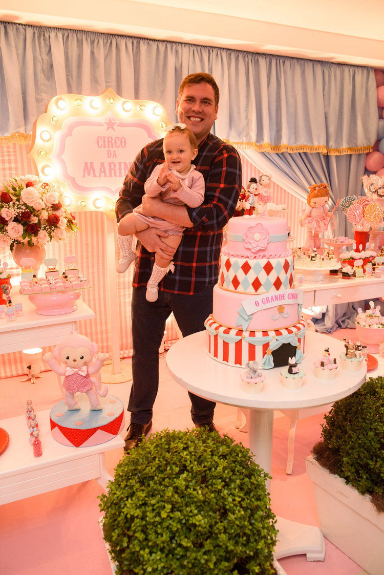 Foto 1 ano da Marina - festa em casa com tema circo rosa em Curitiba — festa - Imagem 18